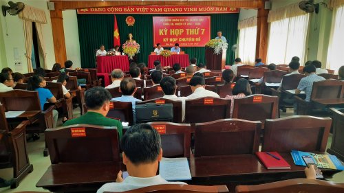Kỳ họp thứ 7 HĐND thị xã Bỉm Sơn khóa XII quyết nghị một số nội dung quan trọng 6.jpg
