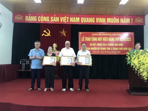 Phường Lam Sơn sơ kết công tác Đảng 9 tháng đầu năm 2023 1.jpg