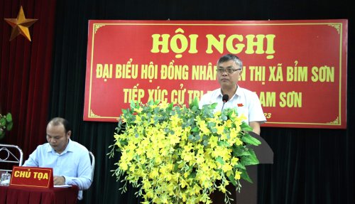 Đại biểu HĐND thị xã tiếp xúc cử tri phường Lam Sơn trước kỳ họp thứ 9 5JPG.jpg