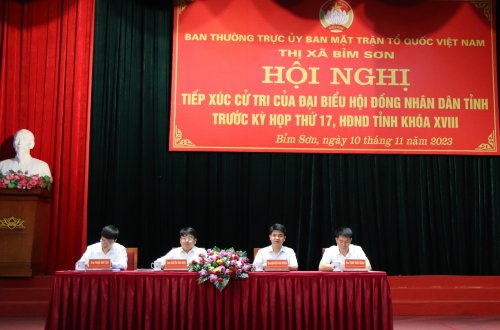 Đại biểu HĐND tỉnh tiếp xúc cử tri thị xã Bỉm Sơn5.jpg