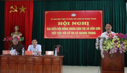 Tổ Đại biểu HĐND thị xã tiếp xúc cử tri xã Quang Trung 1 .JPG