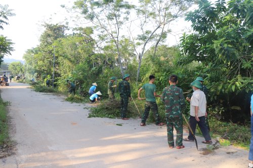 ảnh ra quân thực hiện nếp sống văn minh đô thị (12).JPG