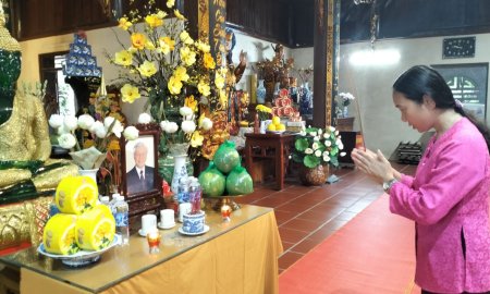 Người dân Bỉm Sơn bày tỏ tiếc thương Tổng Bí thư Nguyễn Phú Trọng