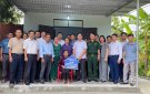 Thị xã Bỉm Sơn trao biển hỗ trợ nhà ở cho các hộ có hoàn cảnh khó khăn