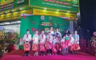 Công ty Cổ phần tập đoàn đầu tư Kết nối yêu thương Việt Nam trao 100 suất quà nhân dịp khai trương Siêu thị Vilco Mart 24 giờ