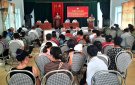Phó Chủ tịch UBND thị xã Trịnh Quốc Đạt tiếp xúc cử tri xã Quang Trung