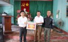 Bí thư Thị ủy Nguyễn Văn Khiên dự sinh hoạt Chi bộ cùng đảng viên khu phố 10, phường Bắc Sơn.