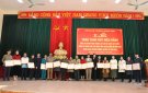 Đảng bộ phường Đông Sơn trao tặng huy hiệu Đảng; công bố quyết định thành lập Chi bộ quân sự phường; tổng kết thực hiện nhiệm vụ năm 2023.