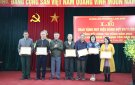Đảng bộ phường Lam Sơn trao tặng huy hiệu Đảng đợt 7/11 và tổng kết công tác Đảng năm 2023.