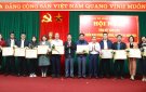 Đảng bộ UBND thị xã tổ chức Lễ trao tặng Huy hiệu Đảng và Tổng kết công tác Đảng năm 2023.