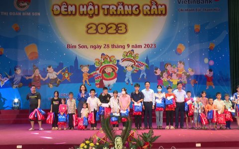 Thị đoàn Bỉm Sơn tổ chức Đêm hội trăng rằm 2023.